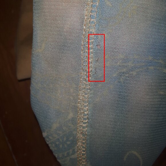 Y2K Top with sheer flared sleeves - Picture 6 of 10